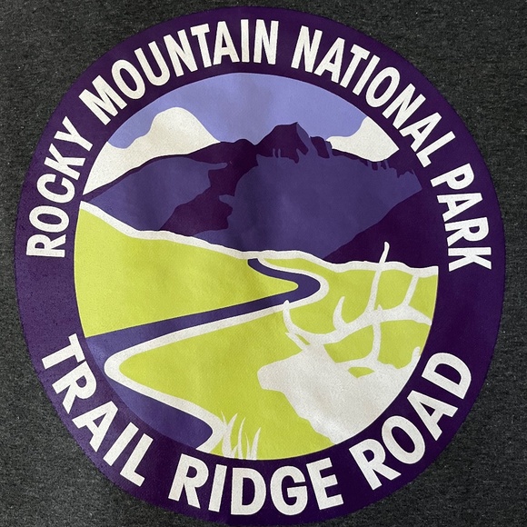 Rocky Mountain National Park Trail Ridge Road Sweatshirt Blanket - Picture 2 of 5